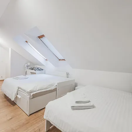 Prague Castle Area Flat, 2 Double Beds