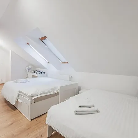 Prague Castle Area Flat, 2 Double Beds Daire
