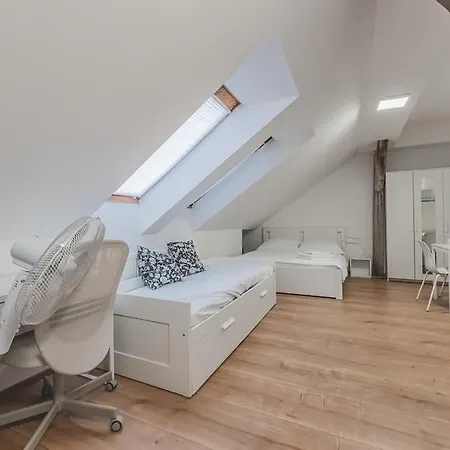 Prague Castle Area Flat, 2 Double Beds Daire