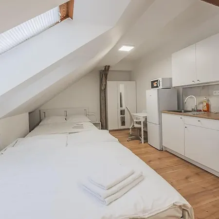 Castle Area Flat, 2 Double Beds Apartman
