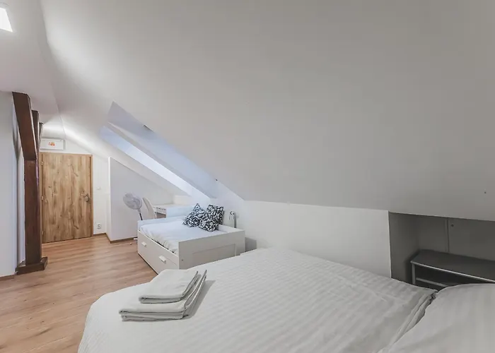 Flat Near Castle Stylish & Prime Location 1 Prag